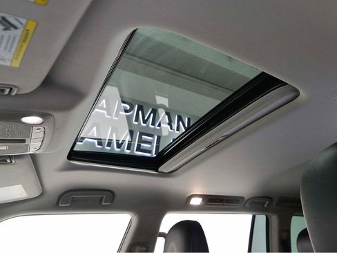 Used 2021 INFINITI QX80 Premium Select w/ All-Season Package image 7