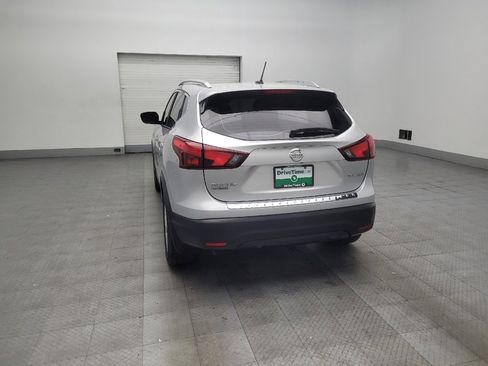 Used 2018 Nissan Rogue Sport SV image 6