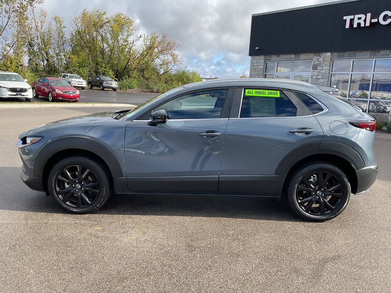 Used 2025 MAZDA CX-30 AWD 2.5 S w/ Preferred Package image 3