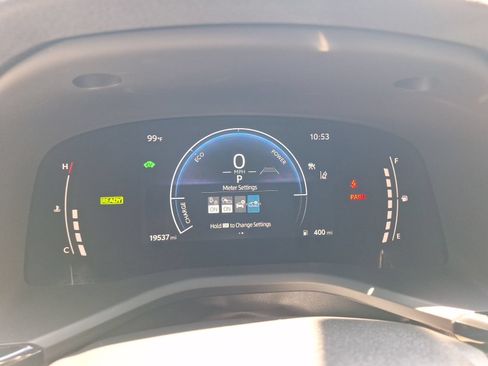 Used 2025 Toyota Camry SE FWD image 19