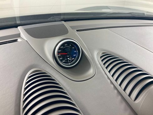 Certified 2025 Porsche 718 Cayman GT4 image 36