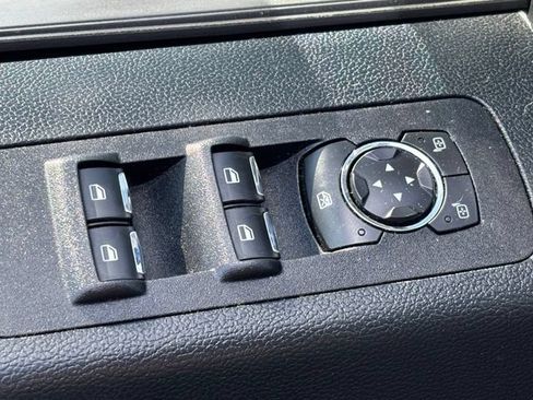 Used 2019 Ford F150 XLT w/ Equipment Group 302A Luxury AWD/4WD image 35