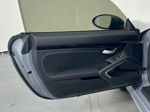 Used 2023 Porsche 718 Cayman image 14