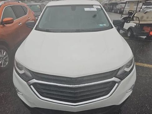 Used 2018 Chevrolet Equinox LS AWD/4WD image 8