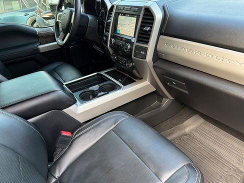 Used 2019 Ford F350 Lariat w/ Lariat Ultimate Package image 15