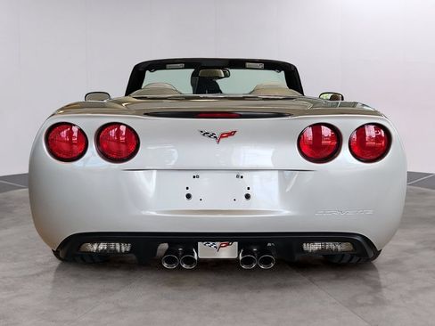 Used 2007 Chevrolet Corvette Convertible w/ Preferred Equipment Group RWD image 5