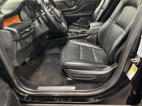 Used 2022 Lincoln Corsair Reserve w/ Elements Package image 53