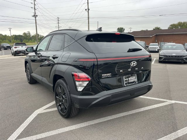New 2027 Hyundai Kona SEL Sport FWD image 3
