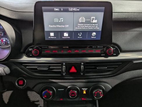 Used 2021 Kia Forte GT image 37