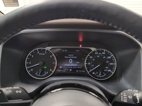 Used 2023 Nissan Rogue SL w/ SL Premium Package FWD image 18