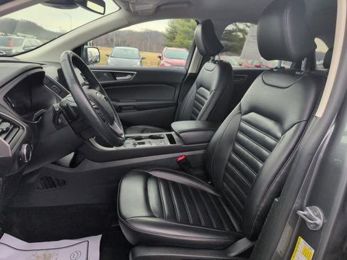 Used 2024 Ford Edge SEL w/ Convenience Package image 16