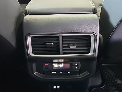 New 2026 Volkswagen Atlas SE FWD image 18