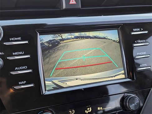 Used 2019 Toyota Camry SE image 27