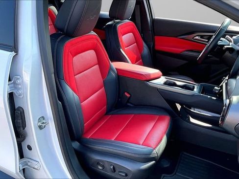 Certified 2024 Chevrolet Equinox EV RS w/ LPO, All-Weather Mat Package FWD image 7