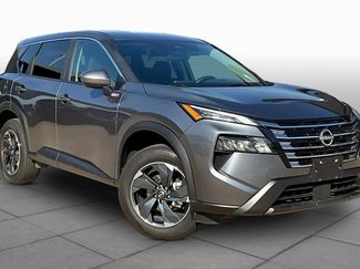 Used 2025 Nissan Rogue SV AWD/4WD video 2