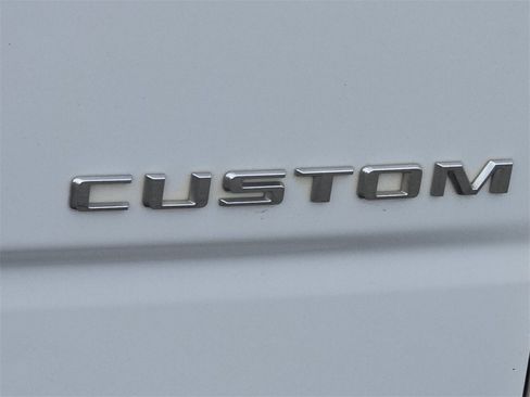 Used 2019 Chevrolet Silverado 1500 Custom w/ Custom Value Package image 6