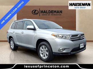 Used 2011 Toyota Highlander 4WD video 1