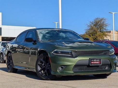 Used 2022 Dodge Charger GT w/ Blacktop Package image 2
