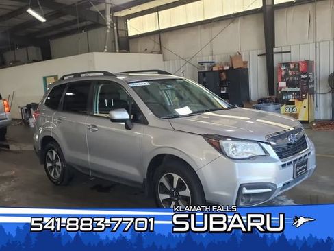 Used 2017 Subaru Forester 2.5i Premium w/ All-Weather Package AWD/4WD image 1