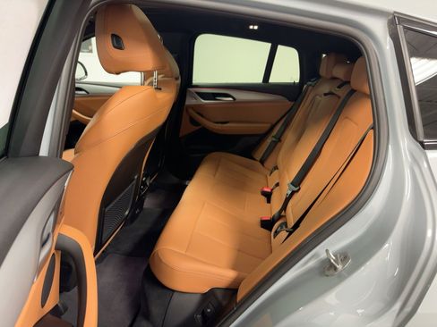 Certified 2025 BMW X4 xDrive30i image 14