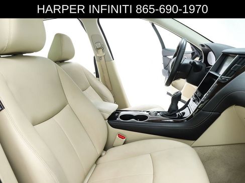 Used 2018 INFINITI Q50 Luxe w/ Essential Package (3.0T Luxe) AWD/4WD image 74