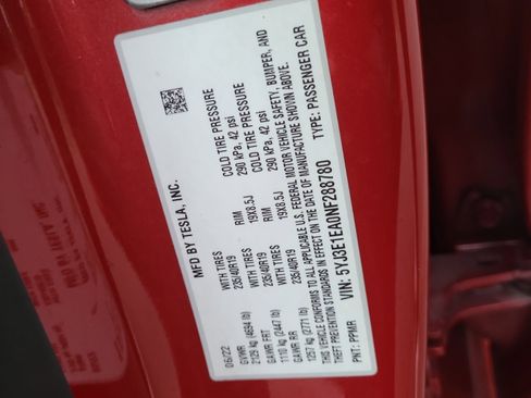 Used 2022 Tesla Model 3 Standard Range image 10