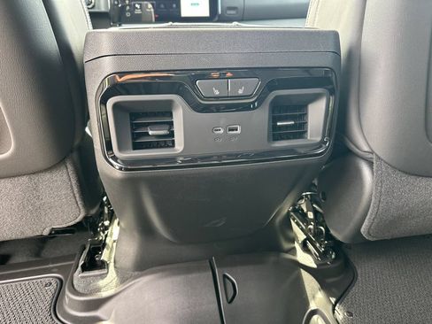 New 2026 GMC Sierra 1500 AT4X AWD/4WD image 23