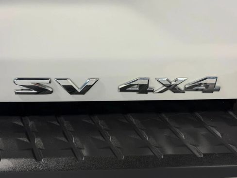 Used 2018 Nissan Titan S AWD/4WD image 11