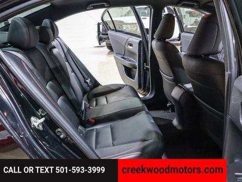 Used 2017 Honda Accord Sport Special Edition image 14