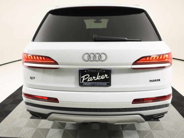Certified 2025 Audi Q7 3.0T Prestige w/ Prestige Package AWD/4WD image 4