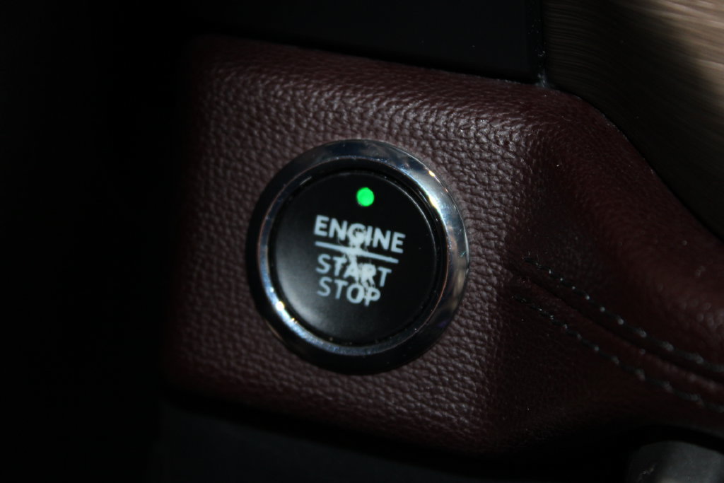 Used 2022 Ford Expedition Limited AWD/4WD image 42