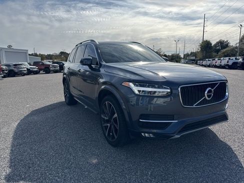 Used 2018 Volvo XC90 T6 Momentum image 4