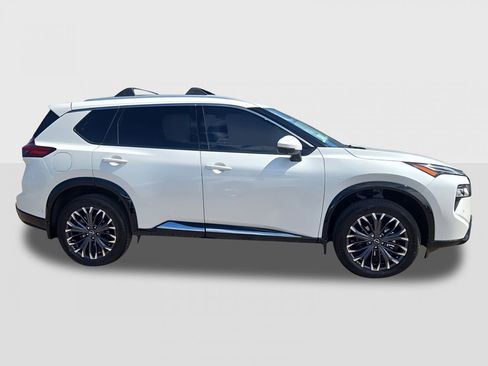 New 2026 Nissan Rogue Platinum w/ Platinum Premium Package AWD/4WD image 4