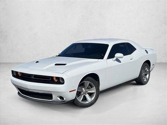Used 2020 Dodge Challenger SXT video 1