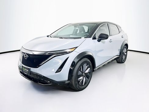 Used 2023 Nissan Ariya FWD image 3