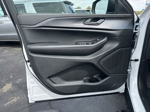 New 2026 Jeep Grand Cherokee Laredo X AWD/4WD image 21