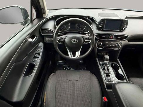 Used 2019 Hyundai Santa Fe SE image 7