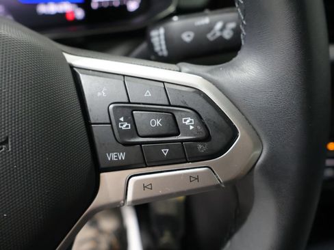 Used 2025 Volkswagen Jetta Sport FWD image 33