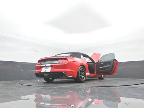 Certified 2019 Ford Mustang GT Premium image 39