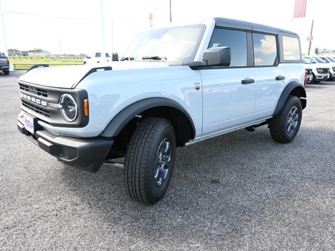 New 2026 Ford Bronco Big Bend AWD/4WD image 8