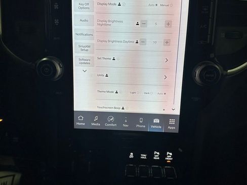 Used 2025 RAM 2500 Laramie image 34