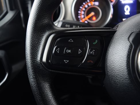 Used 2019 Jeep Wrangler Unlimited Sport image 6