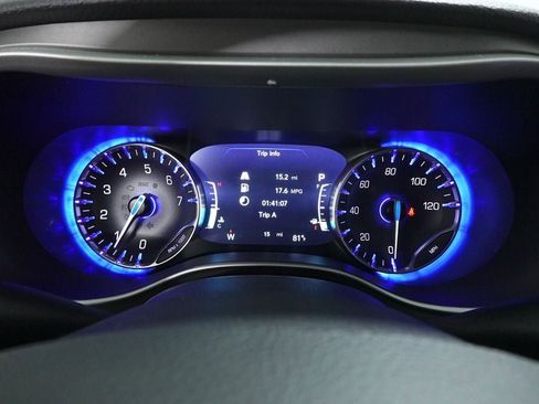 New 2027 Chrysler Pacifica Limited w/ S Appearance Package AWD/4WD image 15