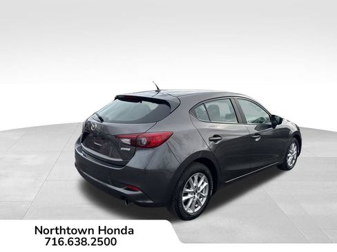 Used 2017 MAZDA MAZDA3 Sport image 5