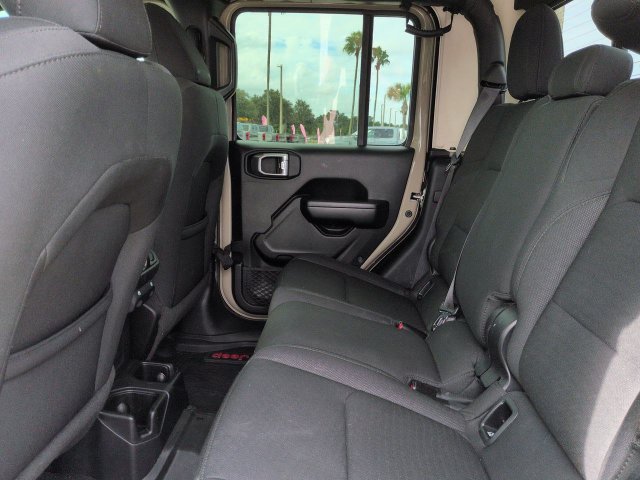 Used 2020 Jeep Gladiator Sport w/ Quick Order Package 24S AWD/4WD image 14