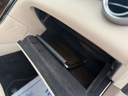 Used 2019 Mercedes-Benz GLC 300 4MATIC image 30