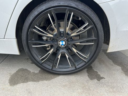 Used 2016 BMW 320i Sedan image 13