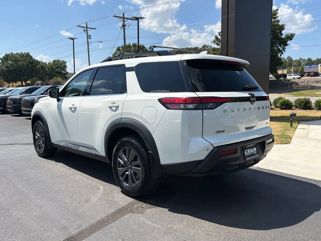 Used 2022 Nissan Pathfinder SV FWD image 6