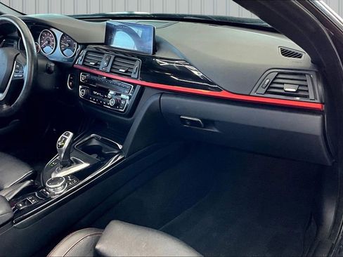 Used 2016 BMW 428i xDrive Convertible AWD/4WD image 28