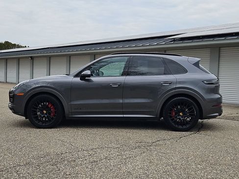 Certified 2021 Porsche Cayenne GTS AWD/4WD image 2